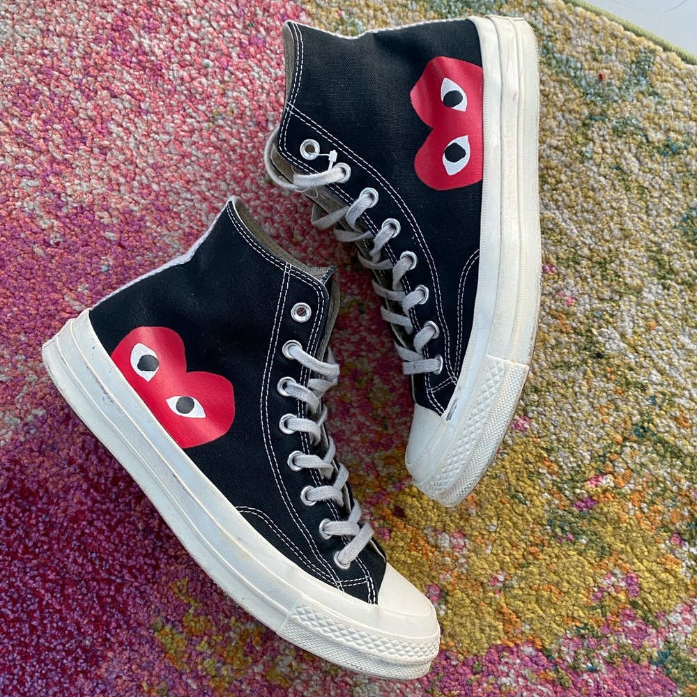 SOLD❗️Comme des Garçons PLAY sneakers 9.5 Mens